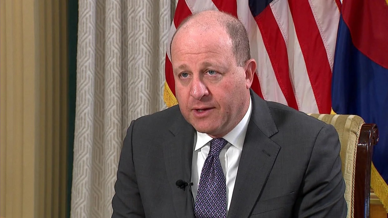 Colorado governor signs executive order banning carbonated drinks at state functions